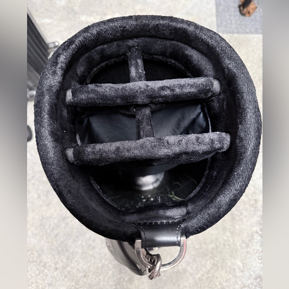 Mercedes-Benz Black Golf Bag - Picture 5 of 12